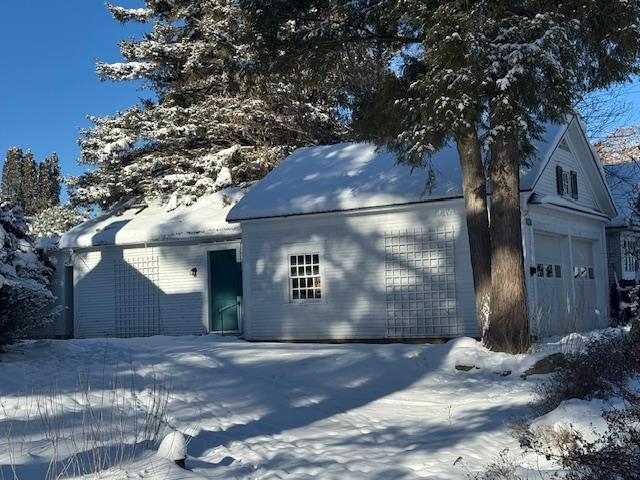 1147 North Craftsbury Road