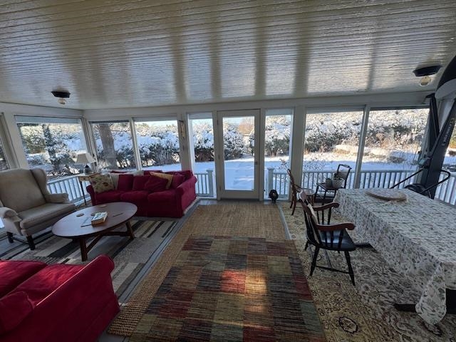 Heated sunporch