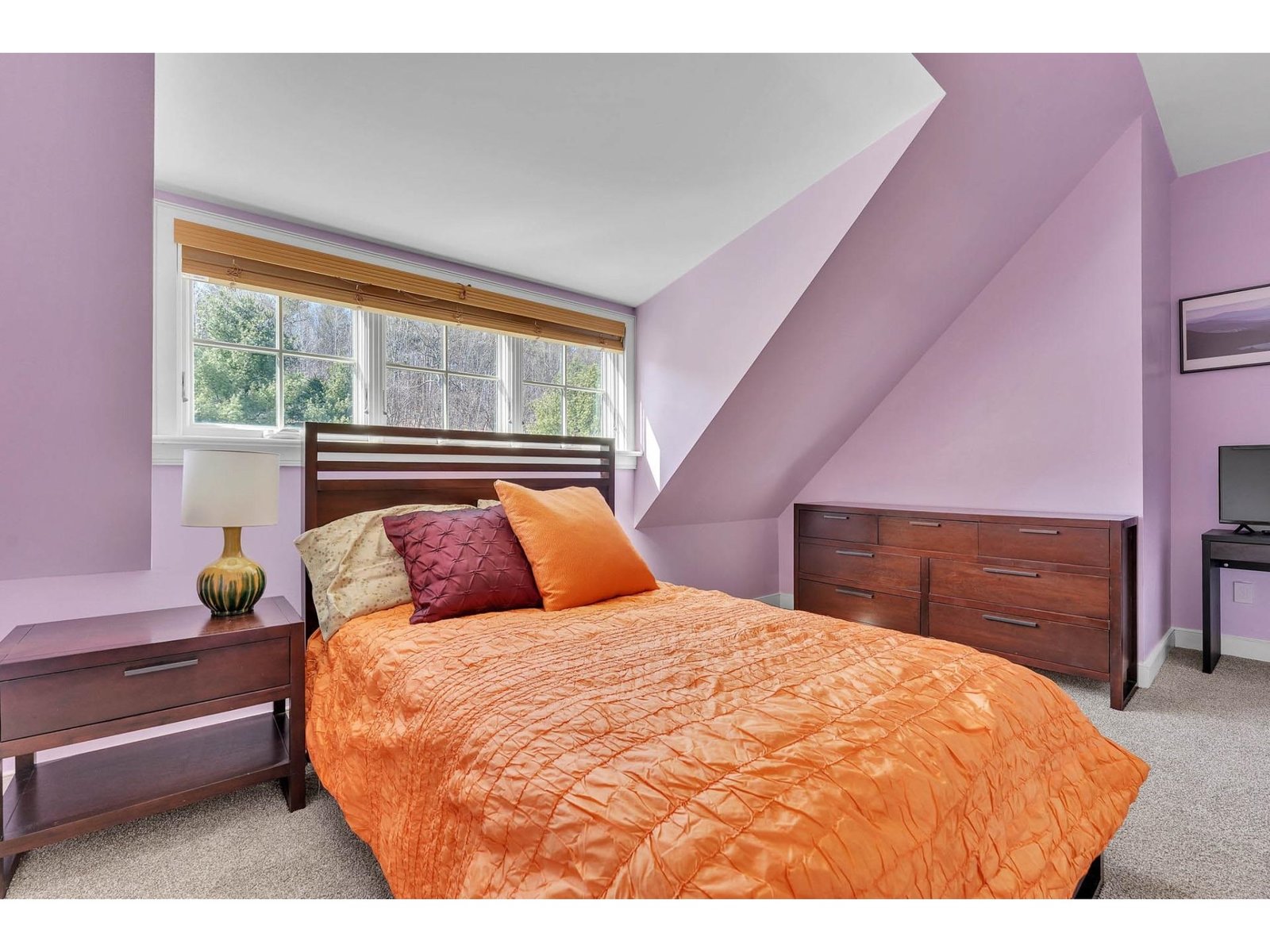 1147 Oak Hill Road