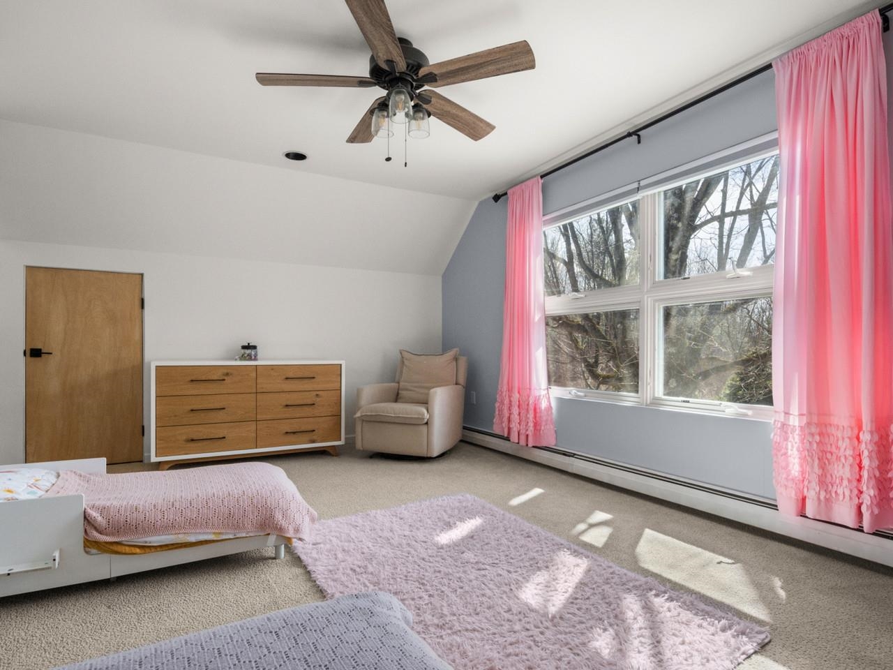 Bright & Spacious