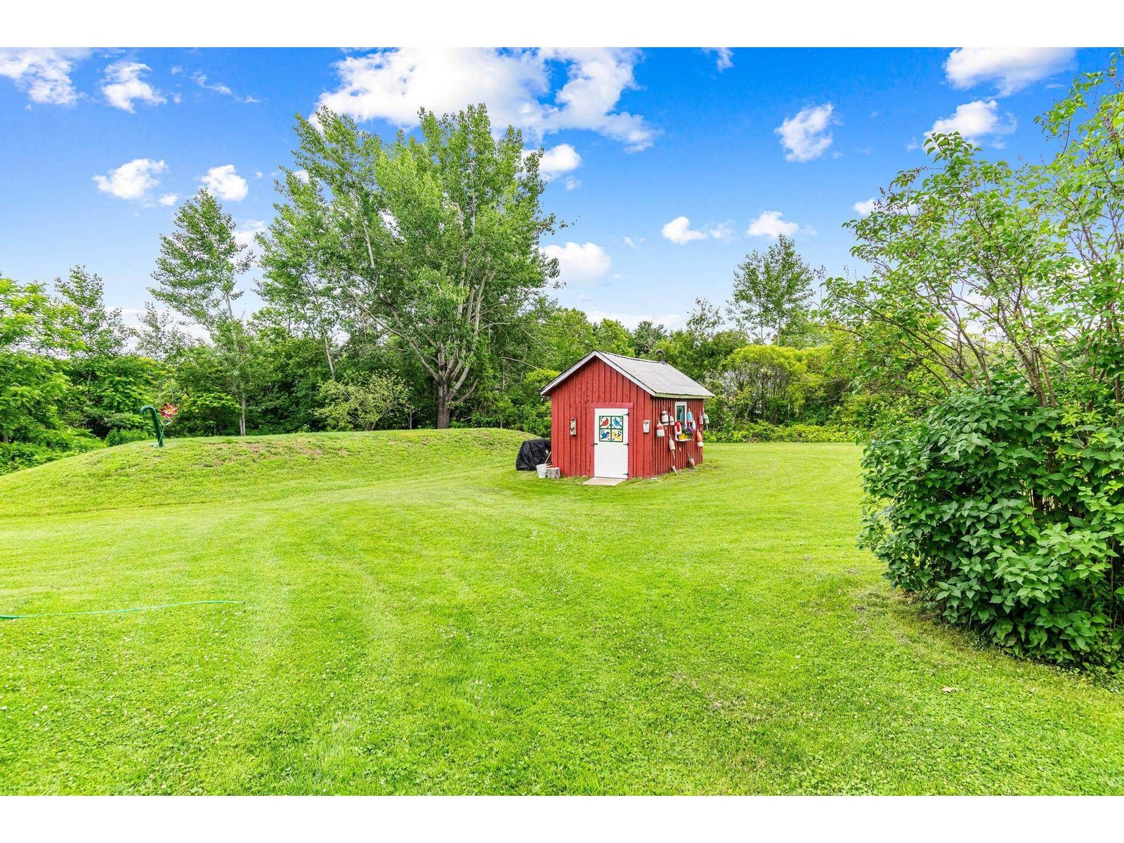 115 Colchester Pond Road