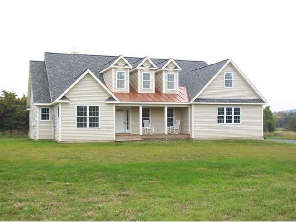 115 Elcy Ln