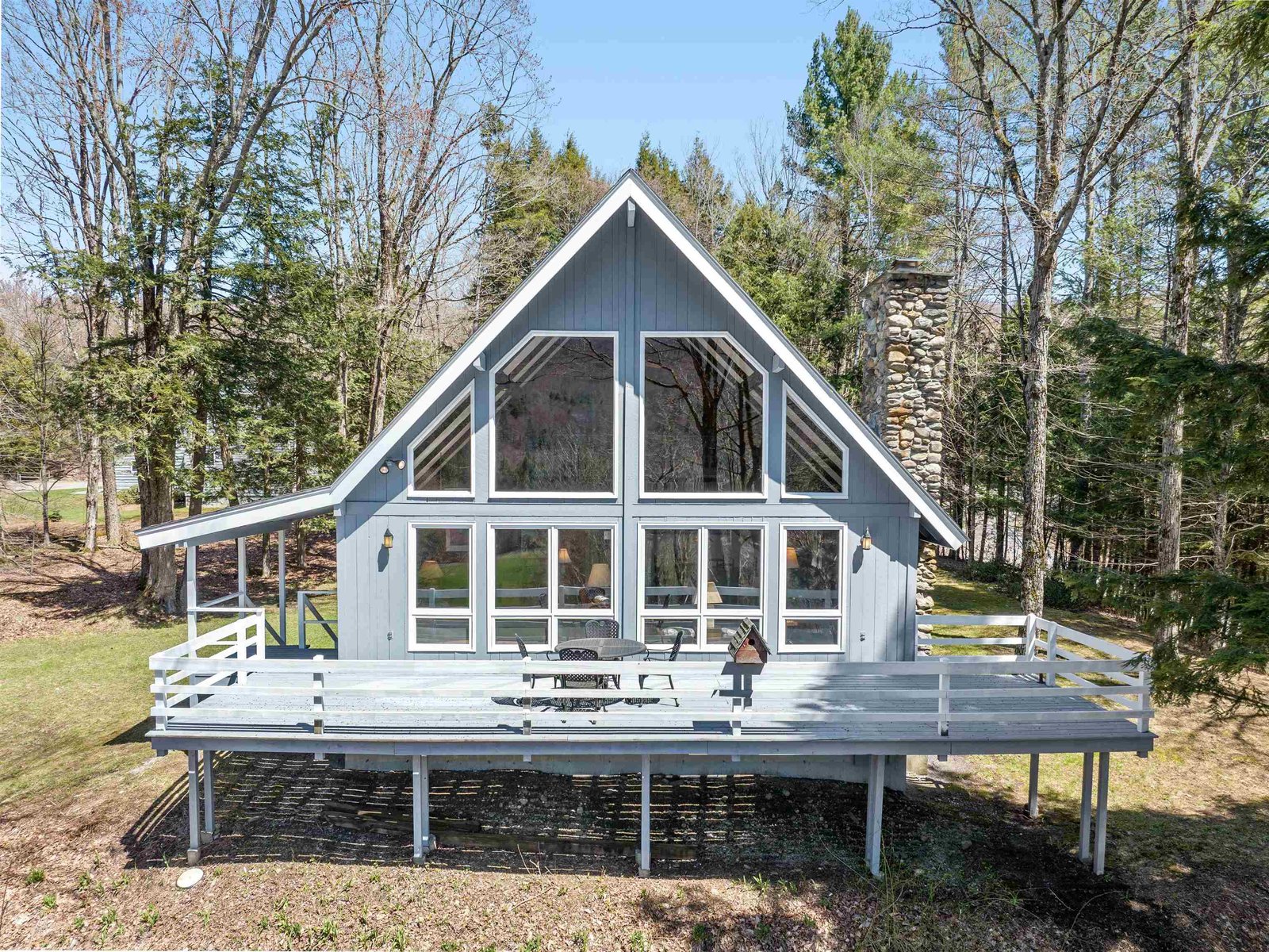 115 Spruce Hollow