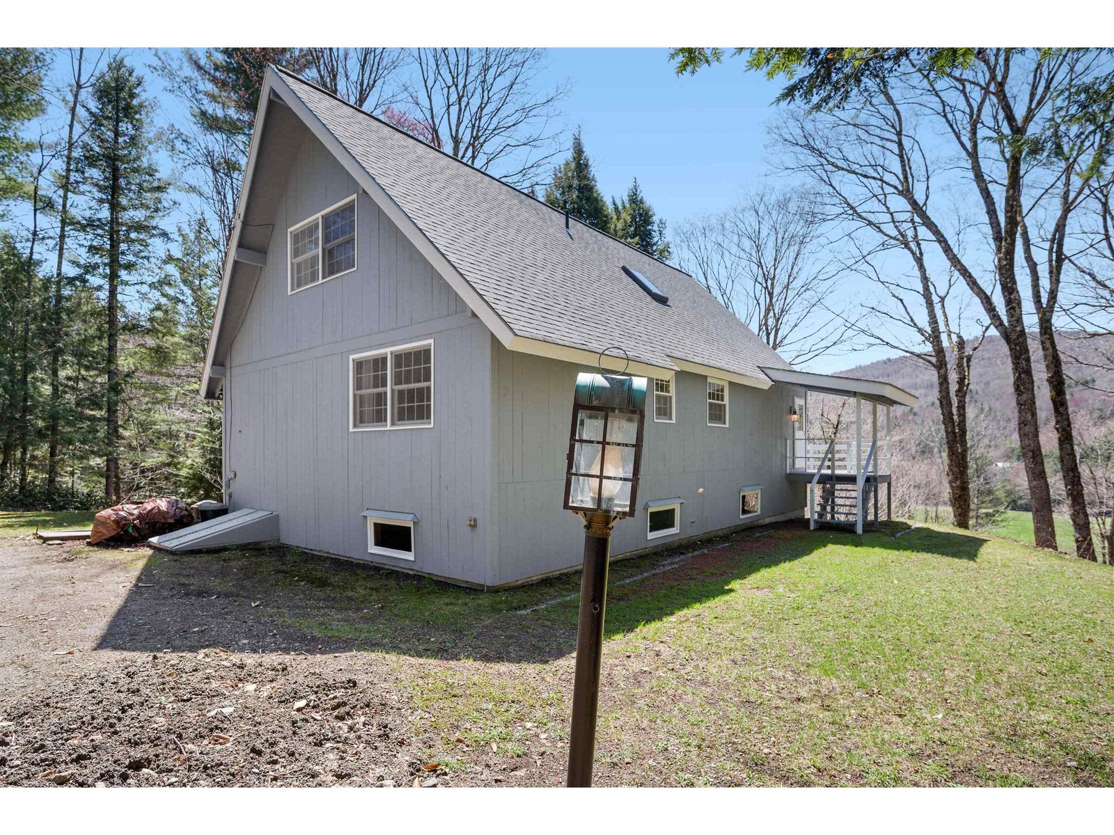 115 Spruce Hollow