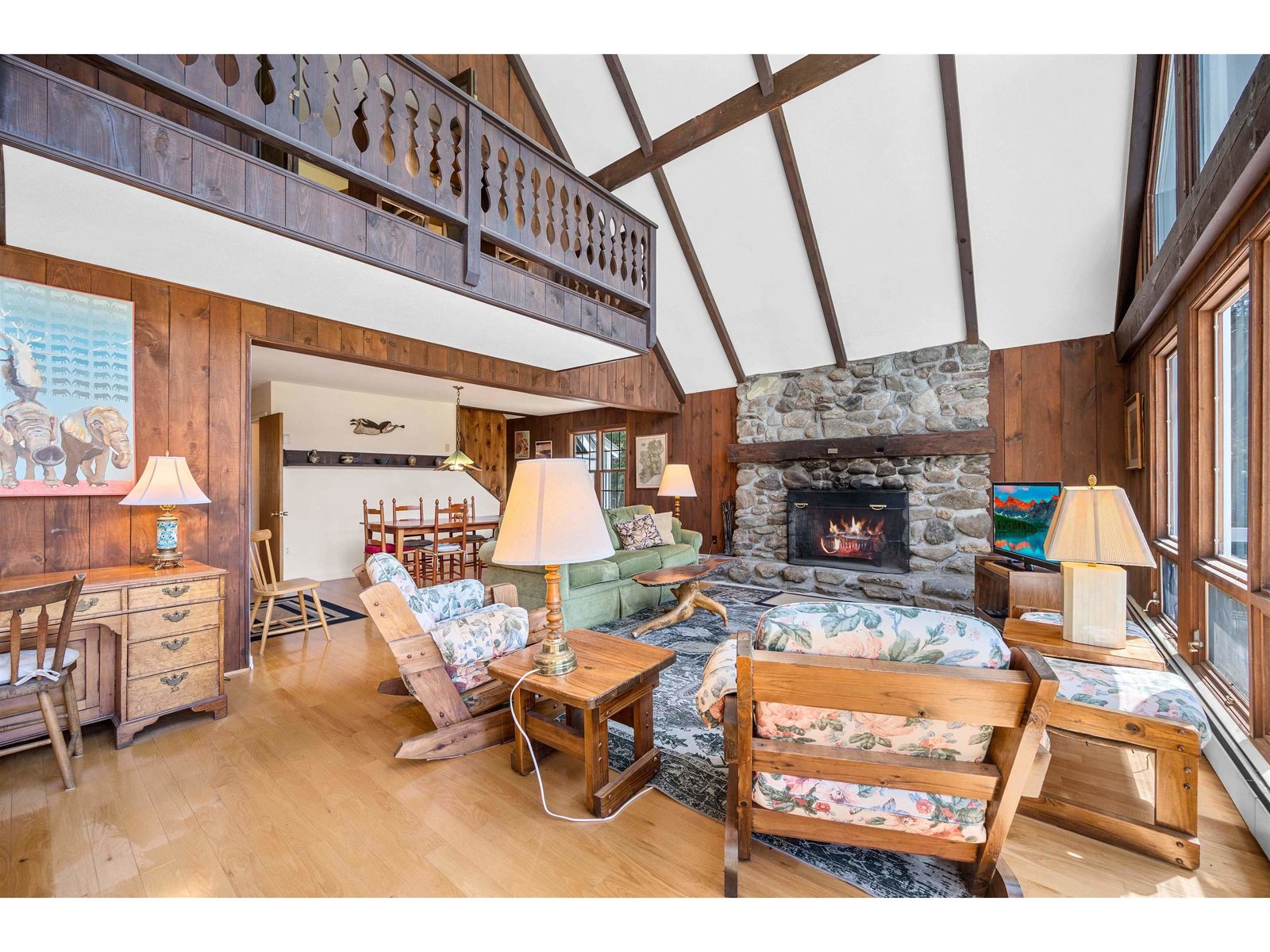 115 Spruce Hollow