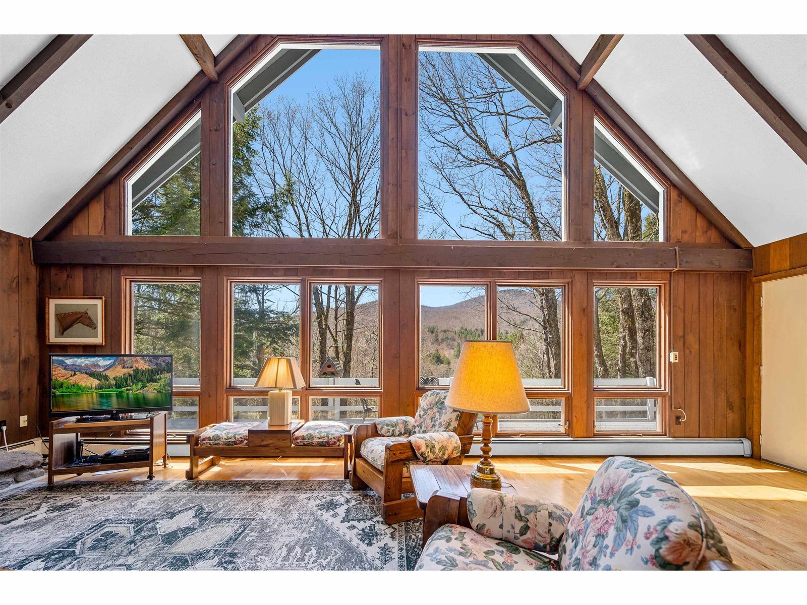 115 Spruce Hollow