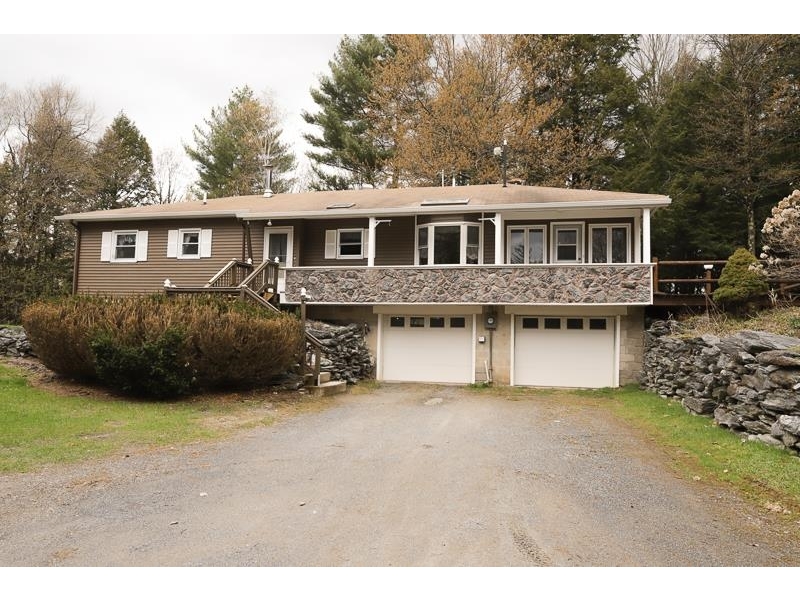 1153 Huntington Road