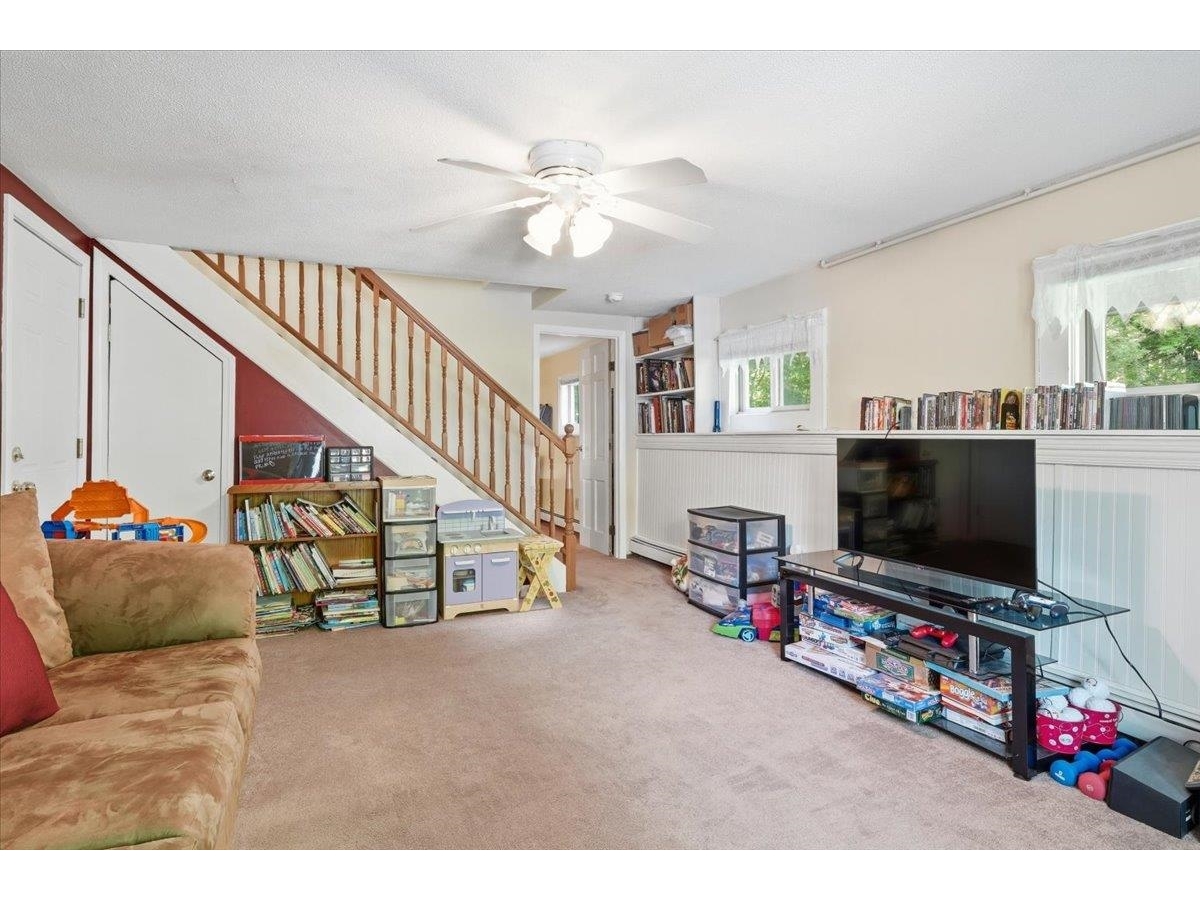 1153 Richmond Road