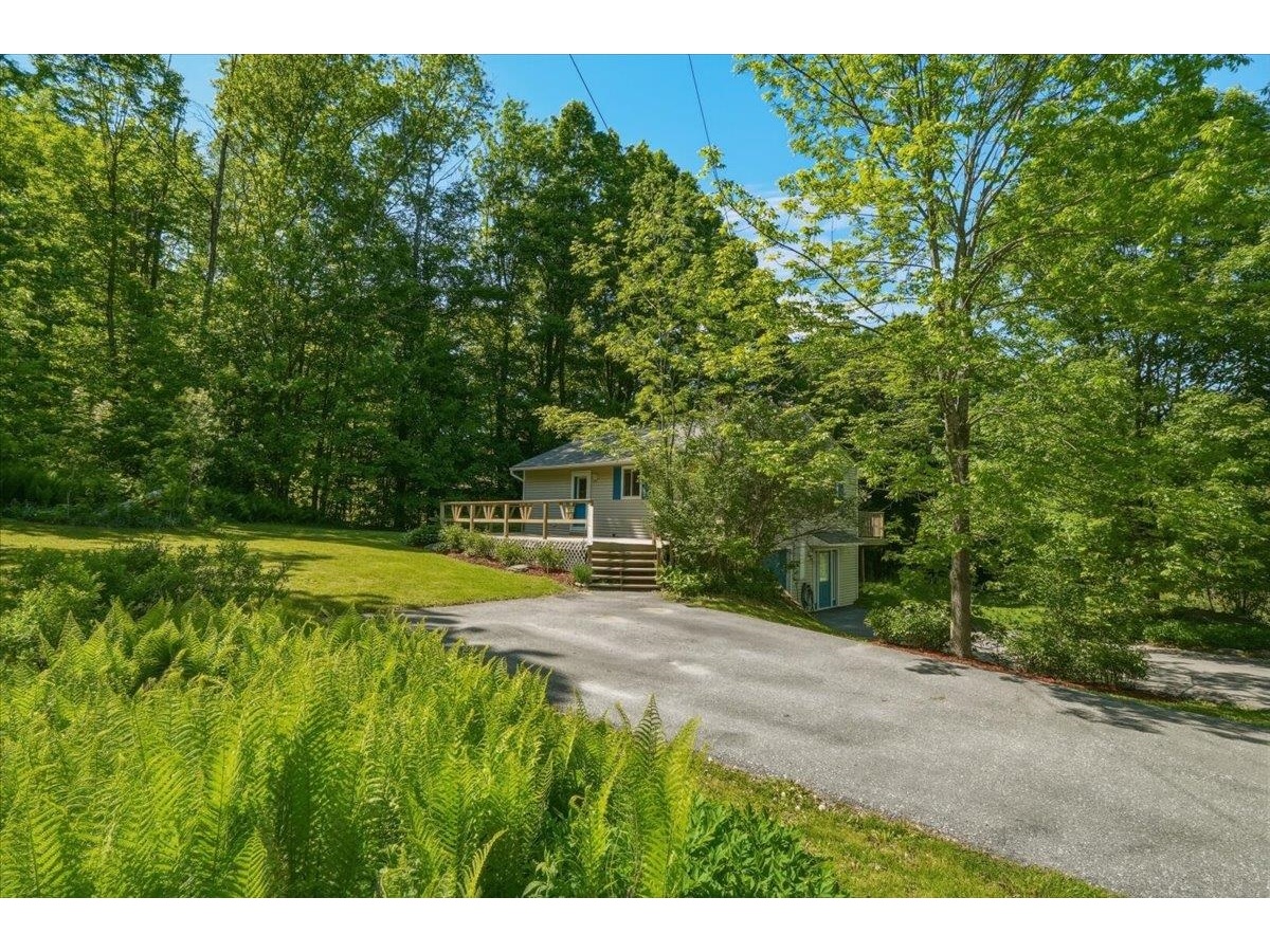 1153 Richmond Road