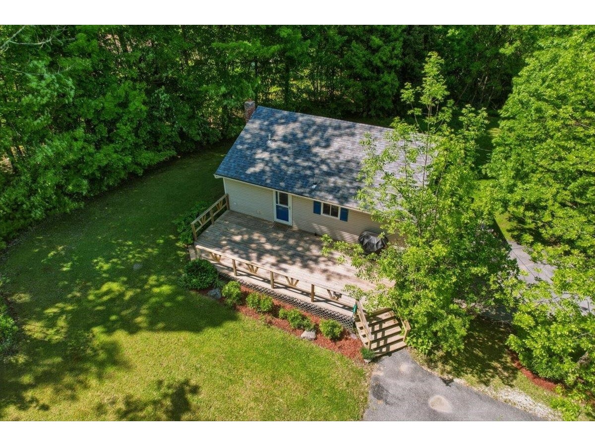1153 Richmond Road