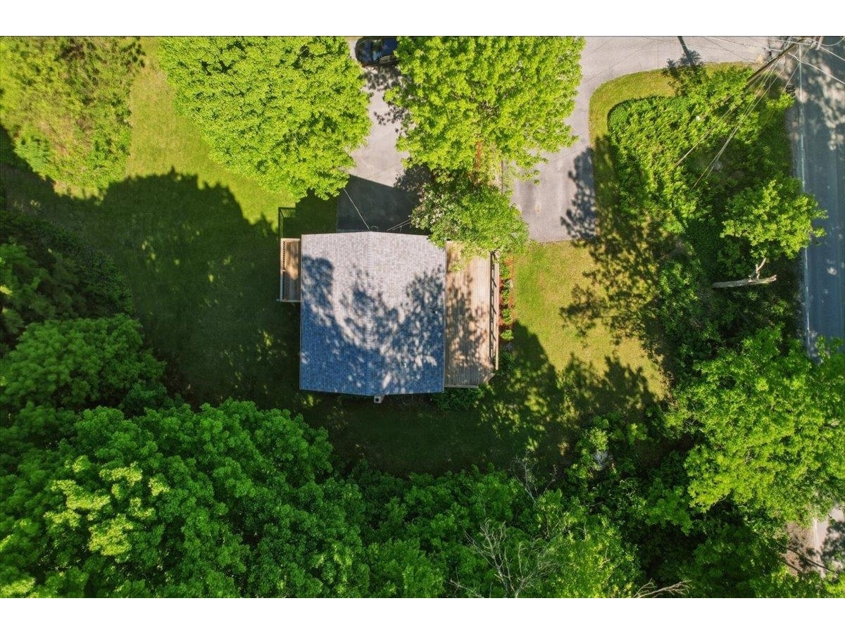 1153 Richmond Road