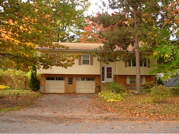 116 Waybury Rd