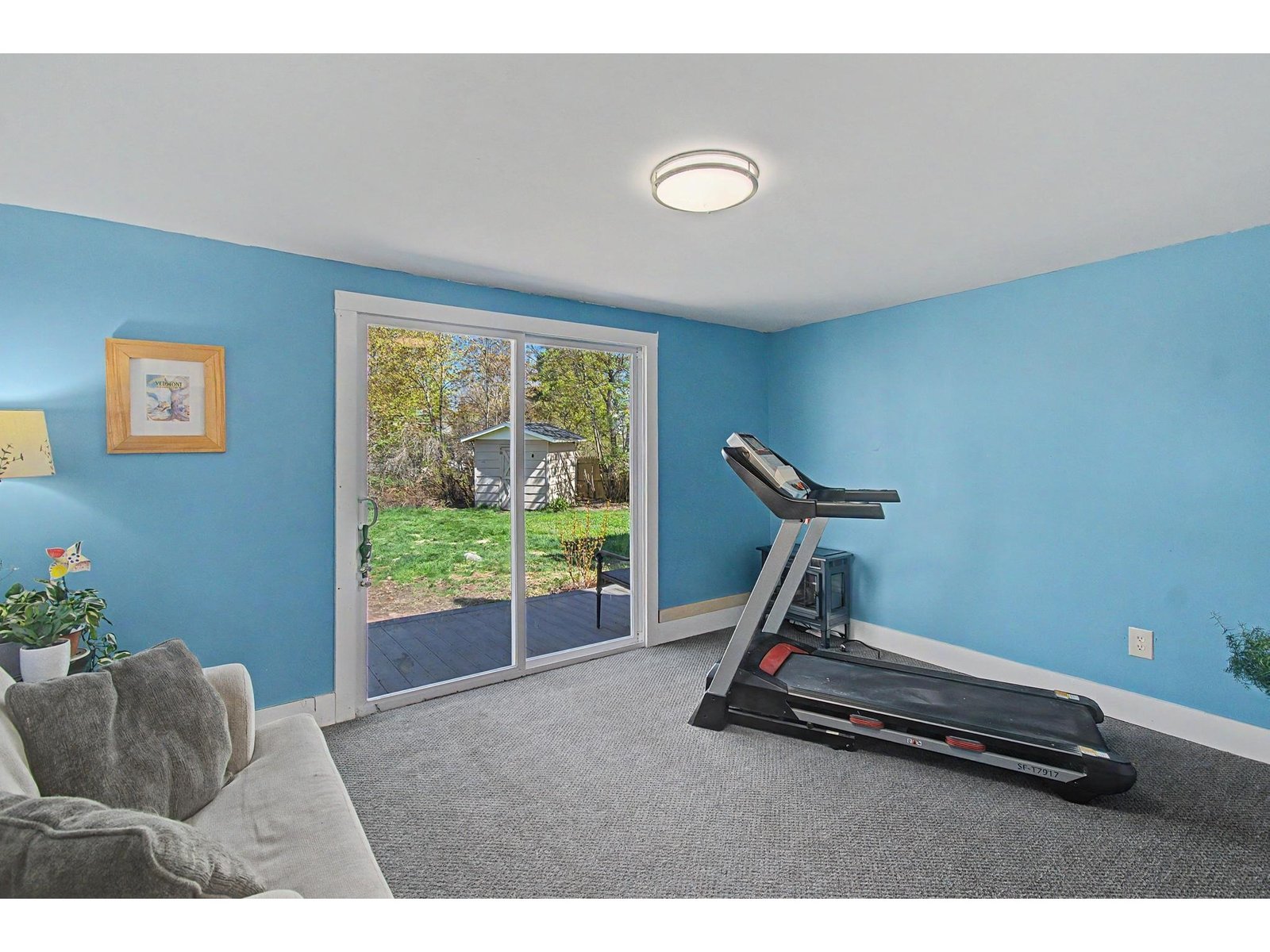 116 Woodbury Road