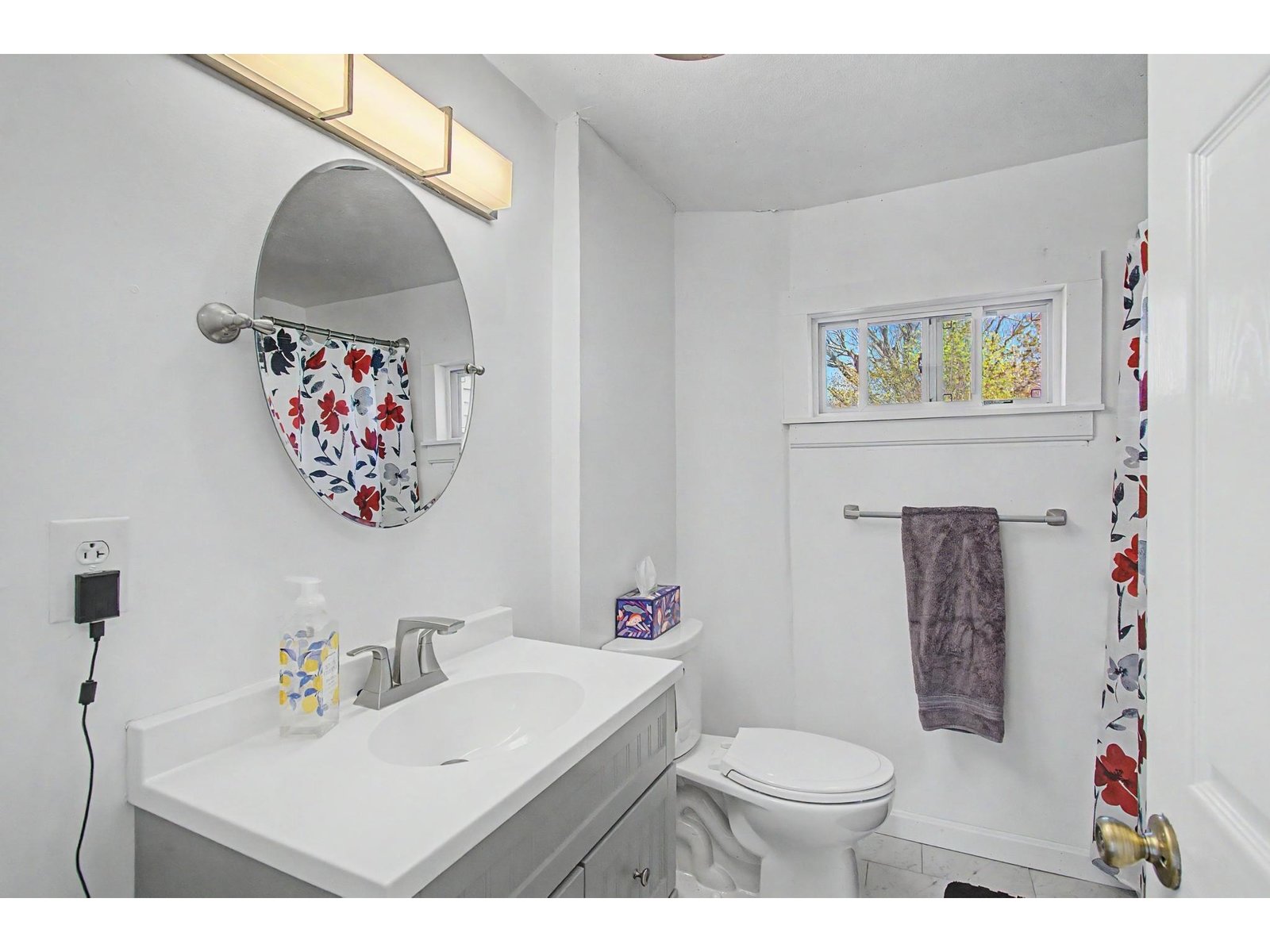 116 Woodbury Road