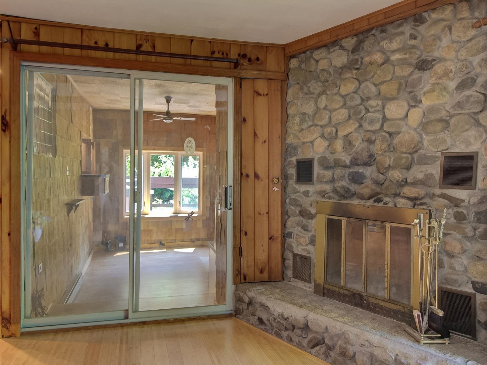 1160 Blockhouse Point Road