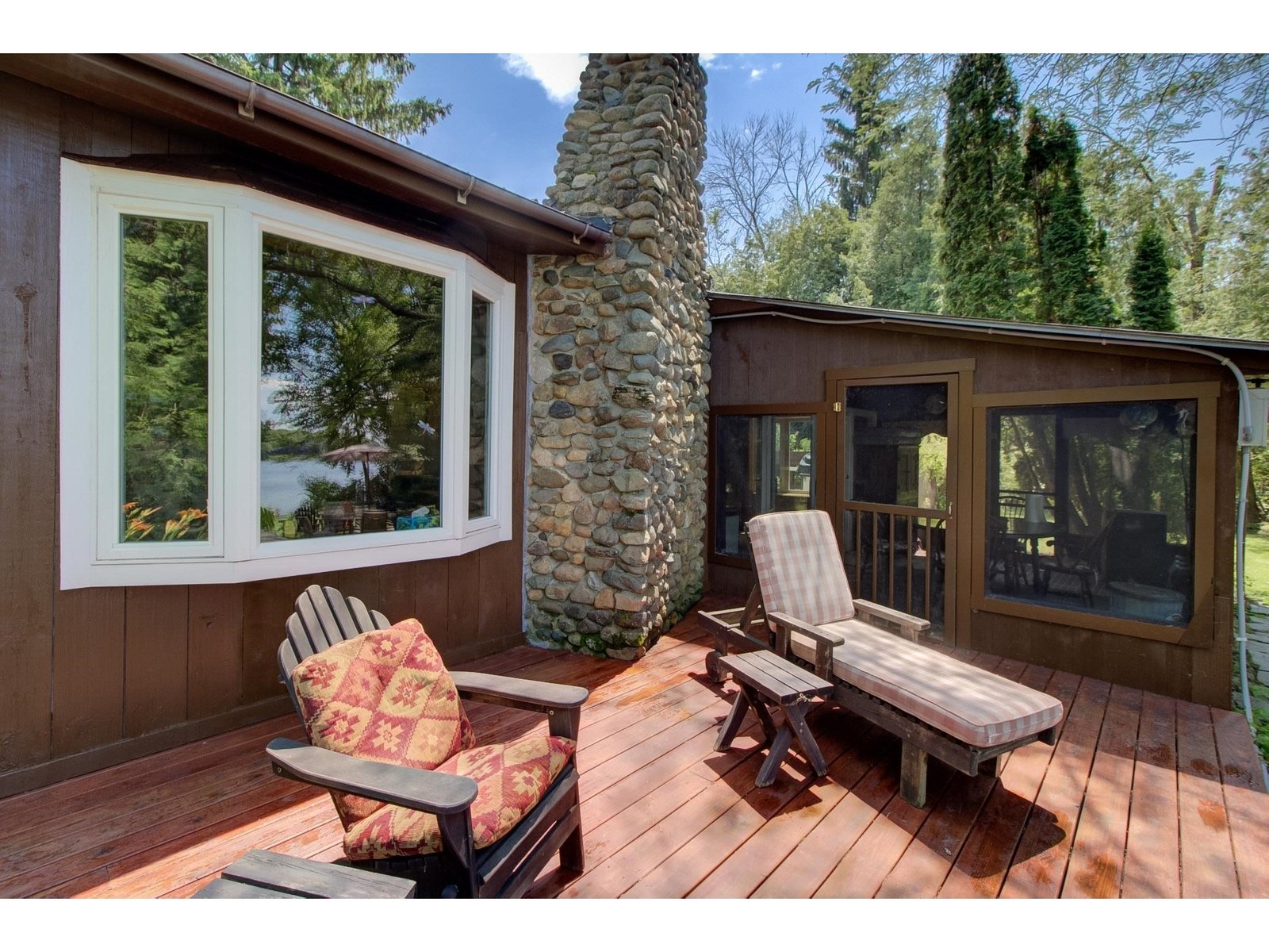 1160 Blockhouse Point Road