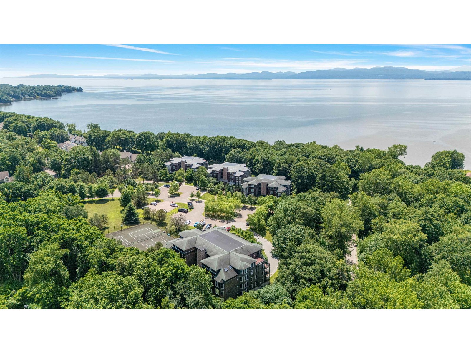 Proximity to the Burlington Bike Bath and Lake Champlain