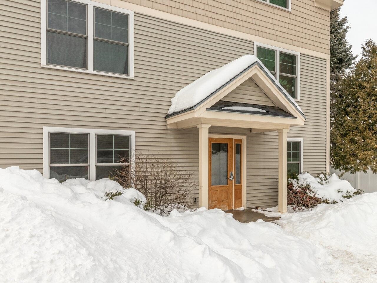 117 John Fay Road, Unit 102
