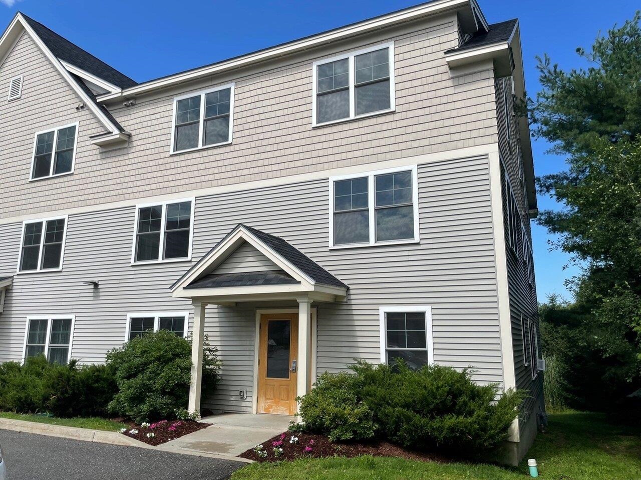 117 John Fay Road, Unit 106