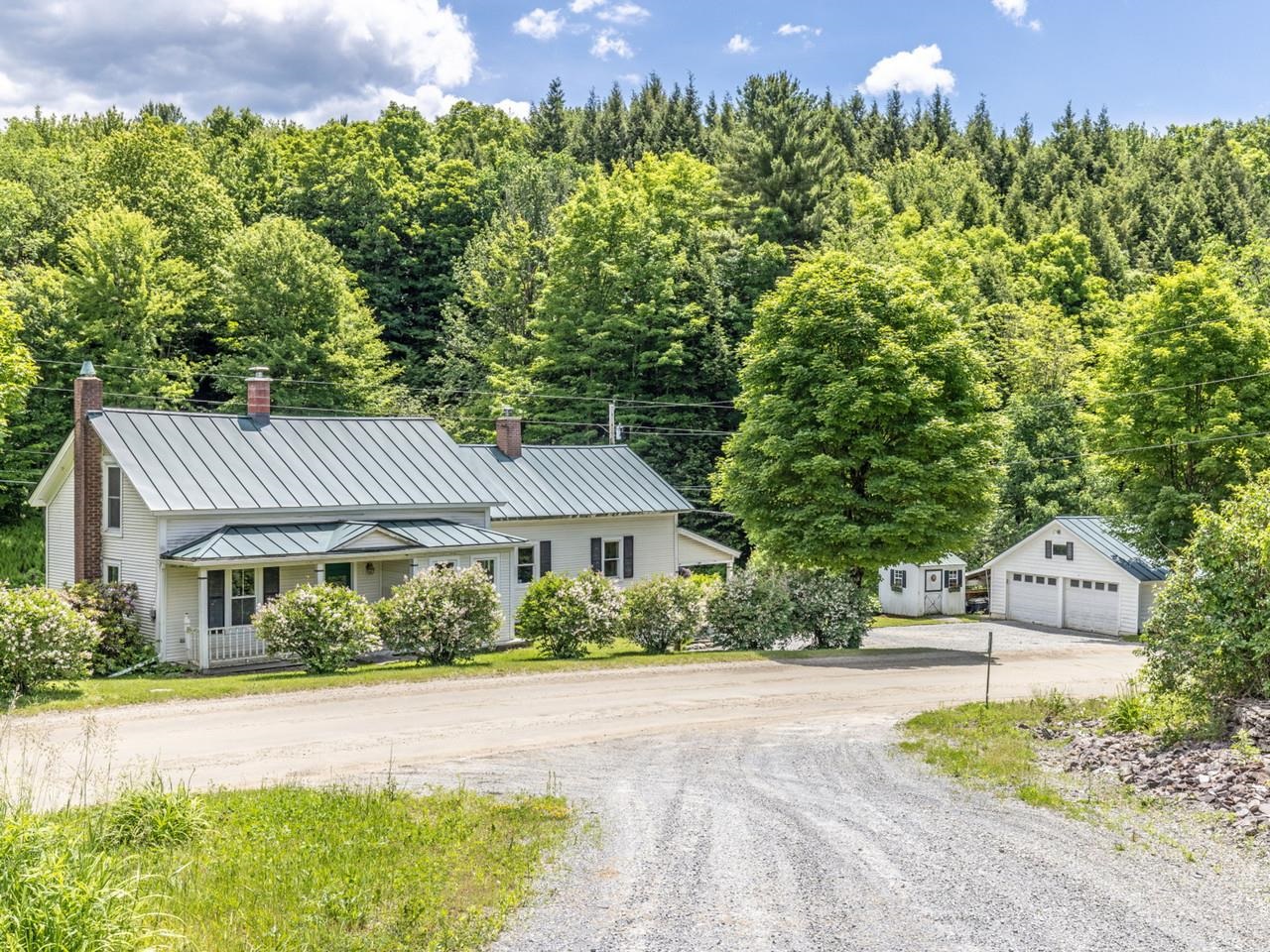 117 Osgood Hill Road, Essex