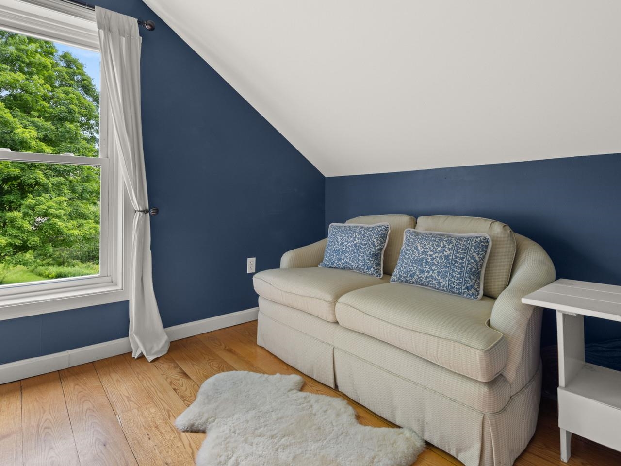 117 Osgood Hill Road