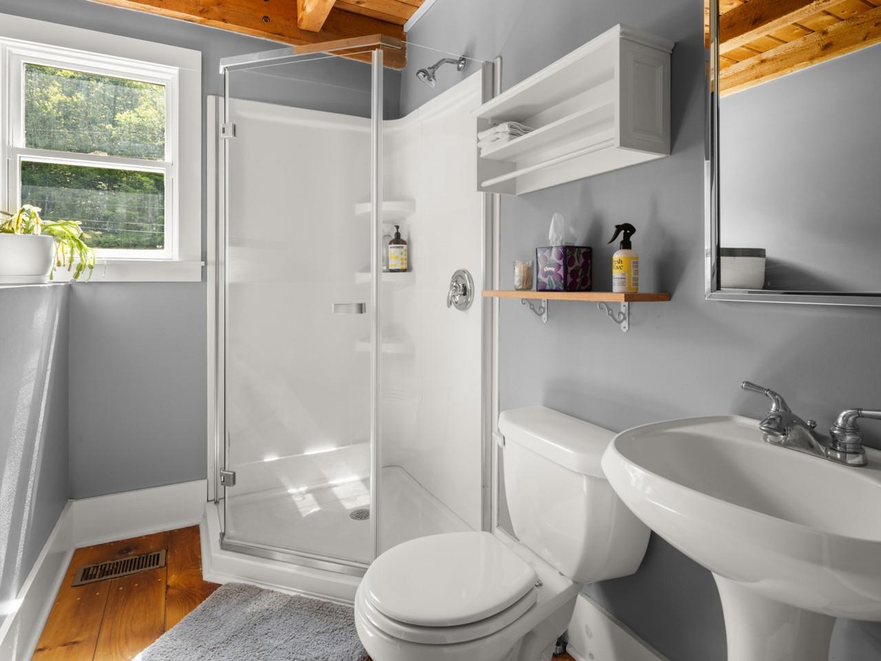 Entry level bathroom