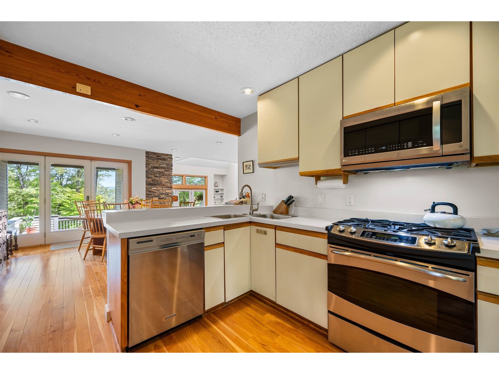 1171 Brook Road, Unit 14