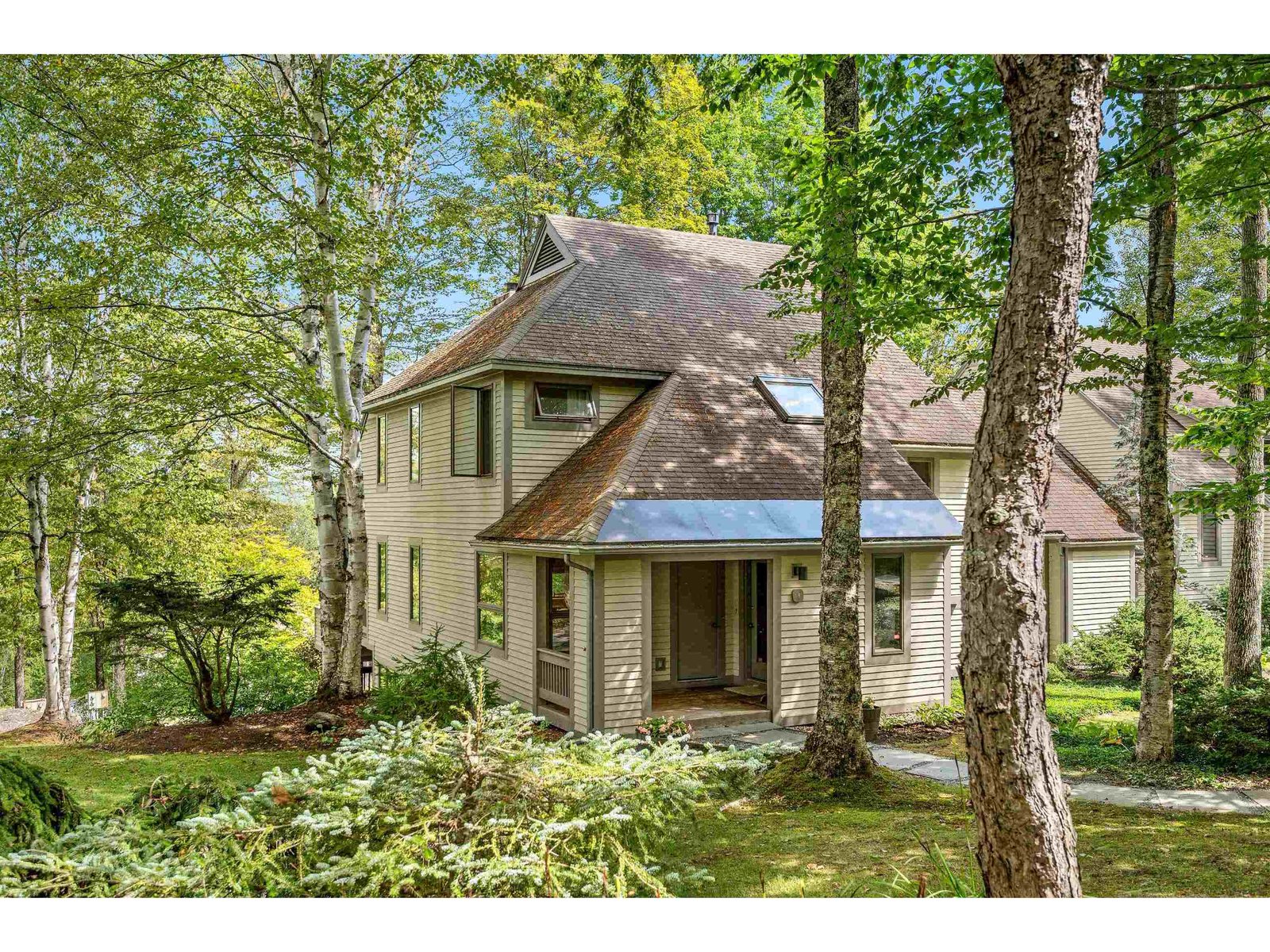 1171 Brook Road, Unit 14