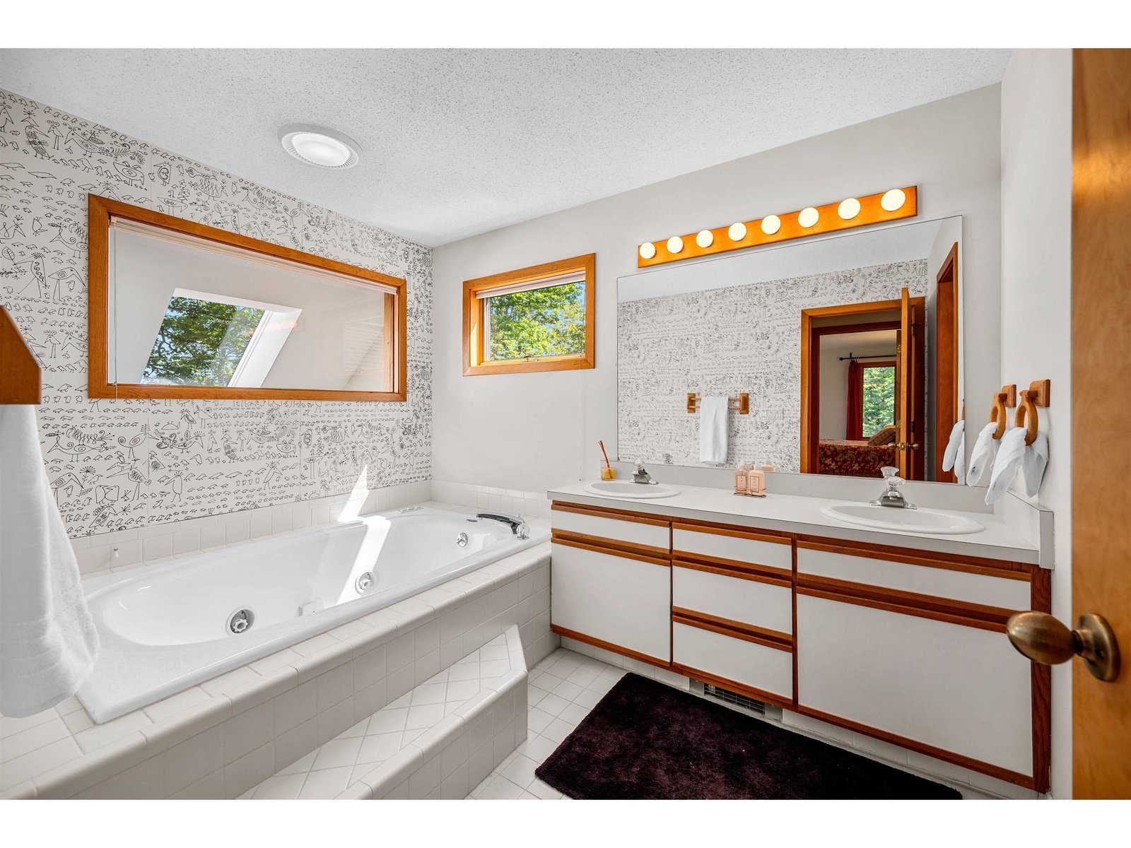 1171 Brook Road, Unit 14