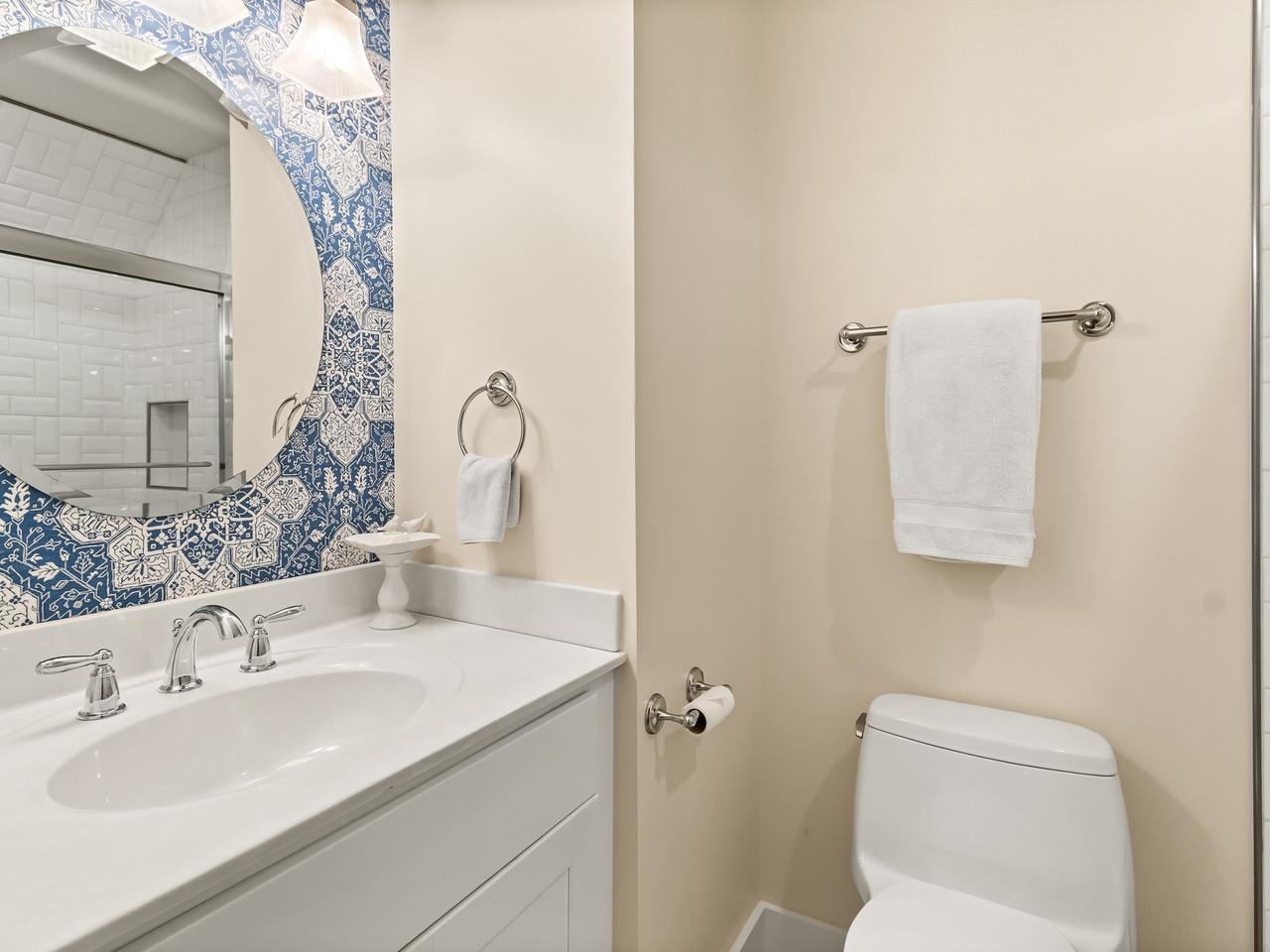 Full bathroom in bedroom #3