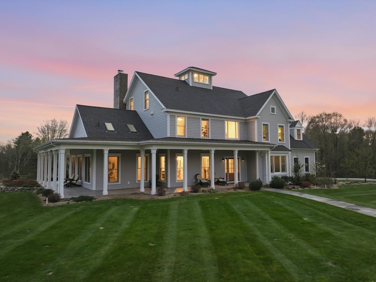 Amazing location!