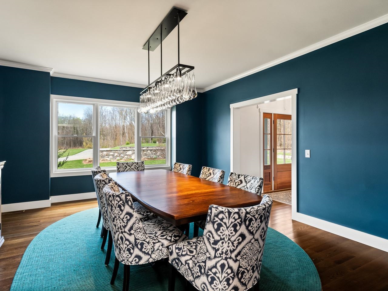 Formal dining room