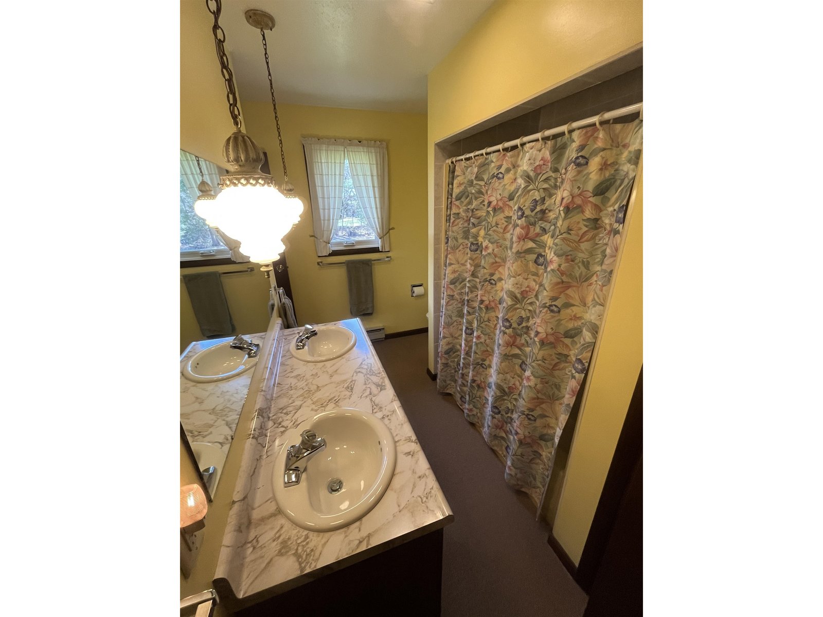 118 Country Club East Drive, Unit East