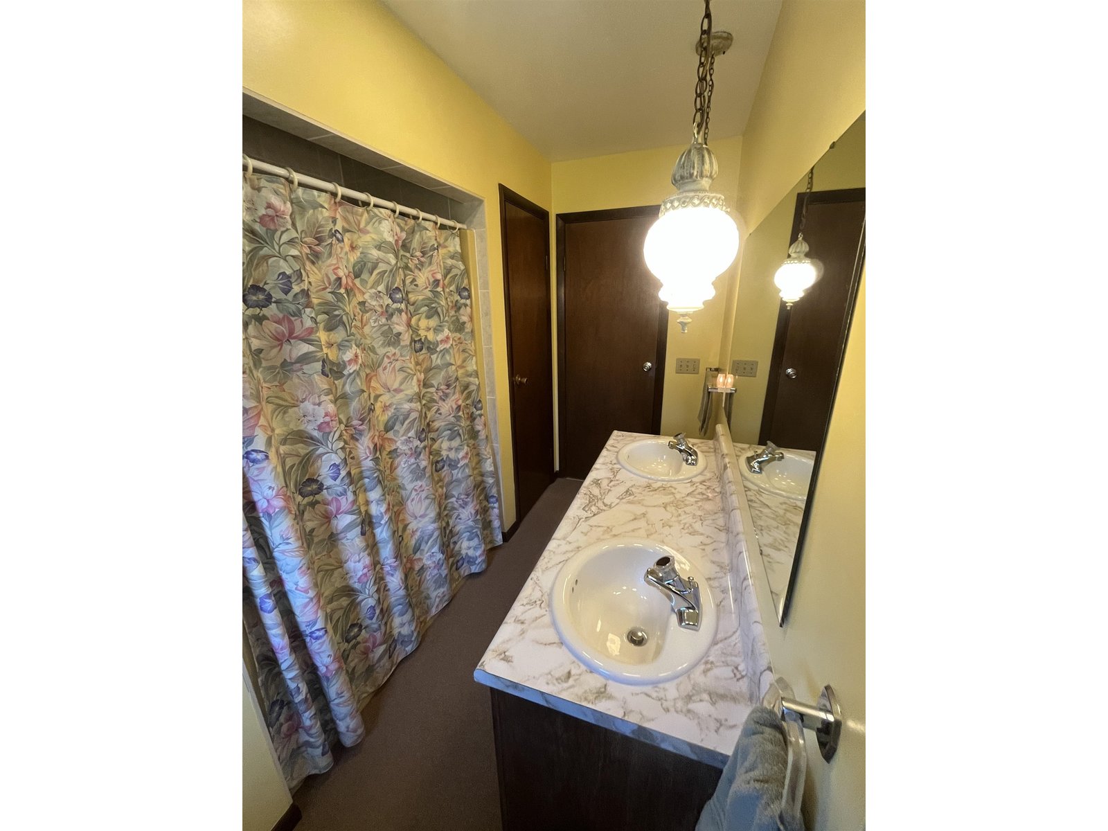 118 Country Club East Drive, Unit East