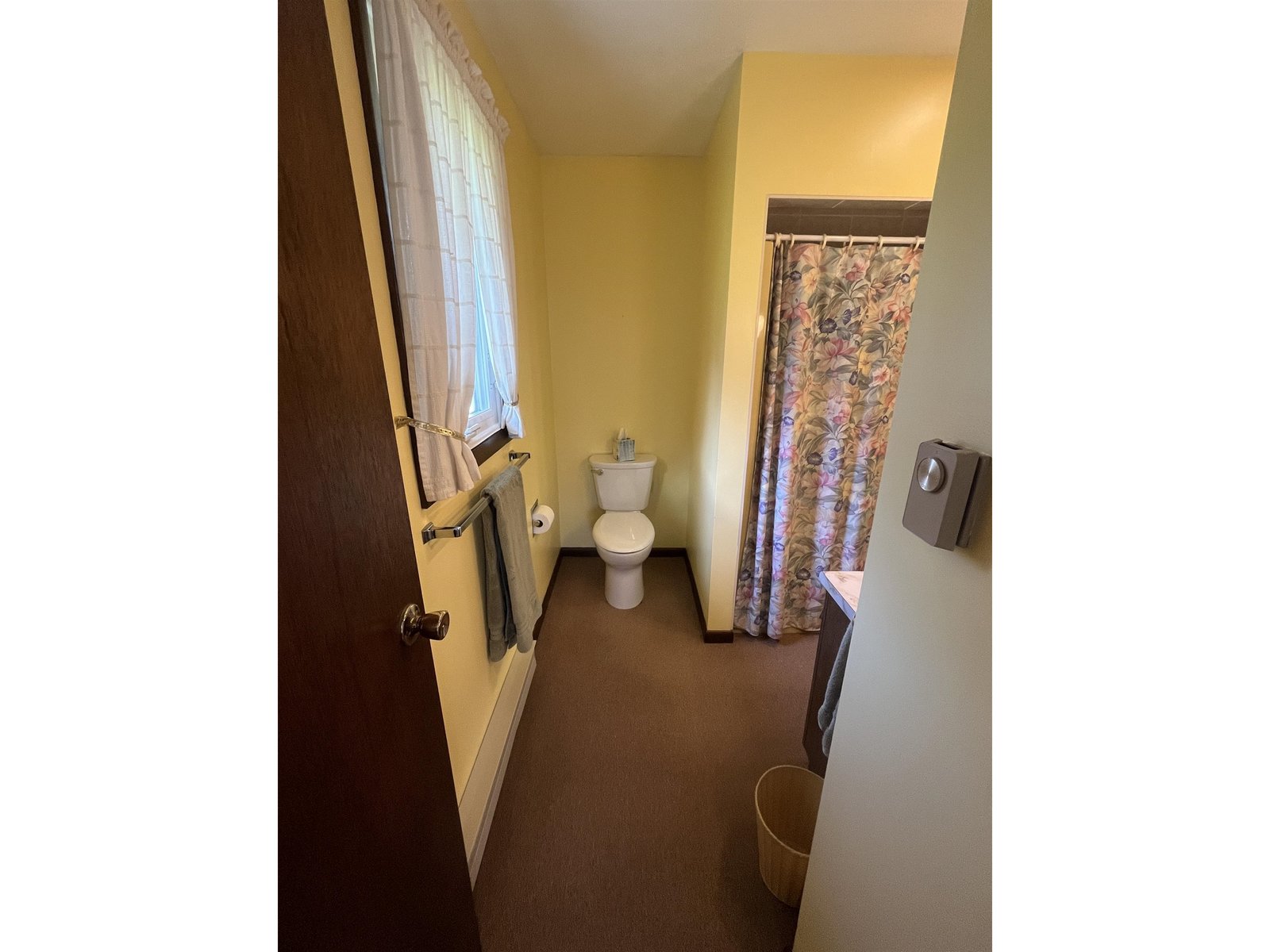 118 Country Club East Drive, Unit East
