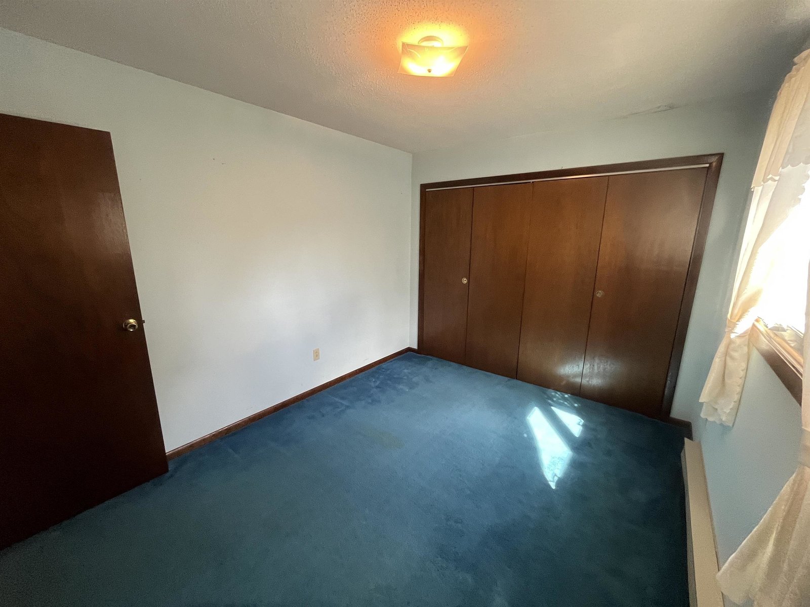 118 Country Club East Drive, Unit East