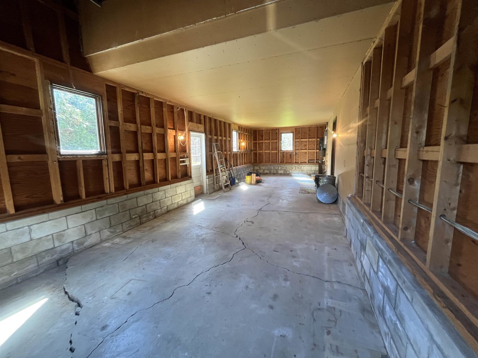118 Country Club East Drive, Unit East