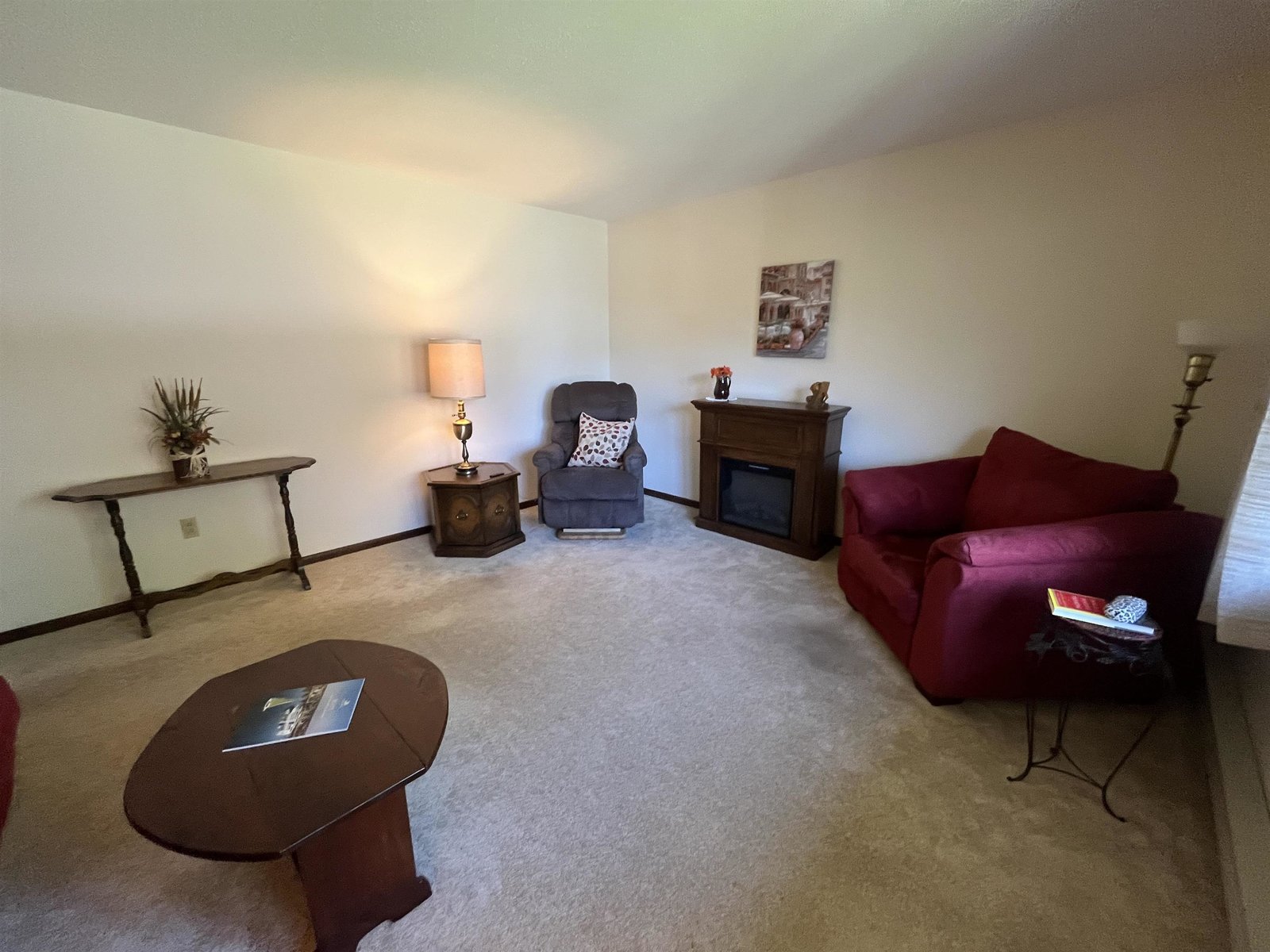 118 Country Club East Drive, Unit East