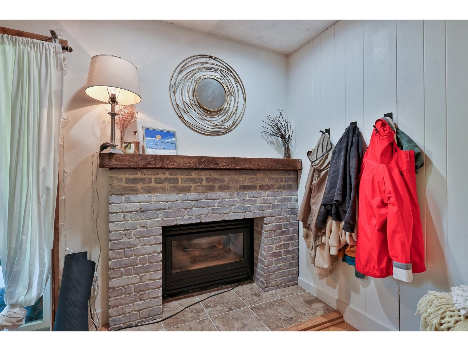 118 Gateway Court, Unit B-23