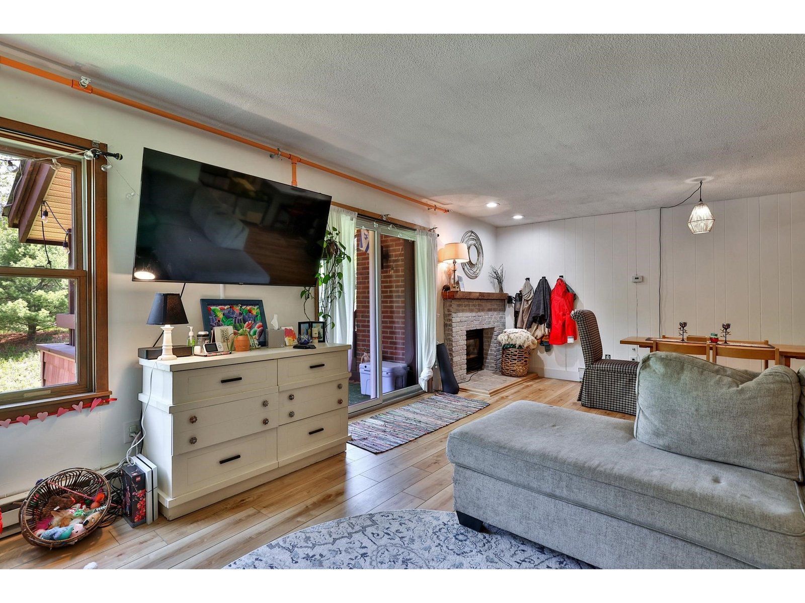 118 Gateway Court, Unit B-23