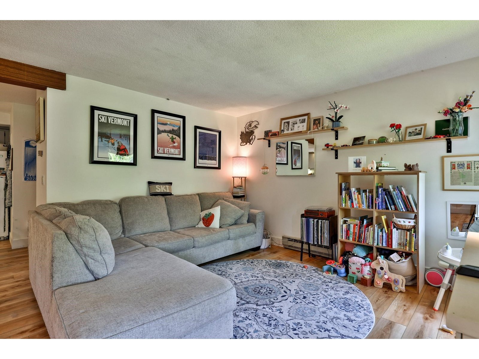 118 Gateway Court, Unit B-23