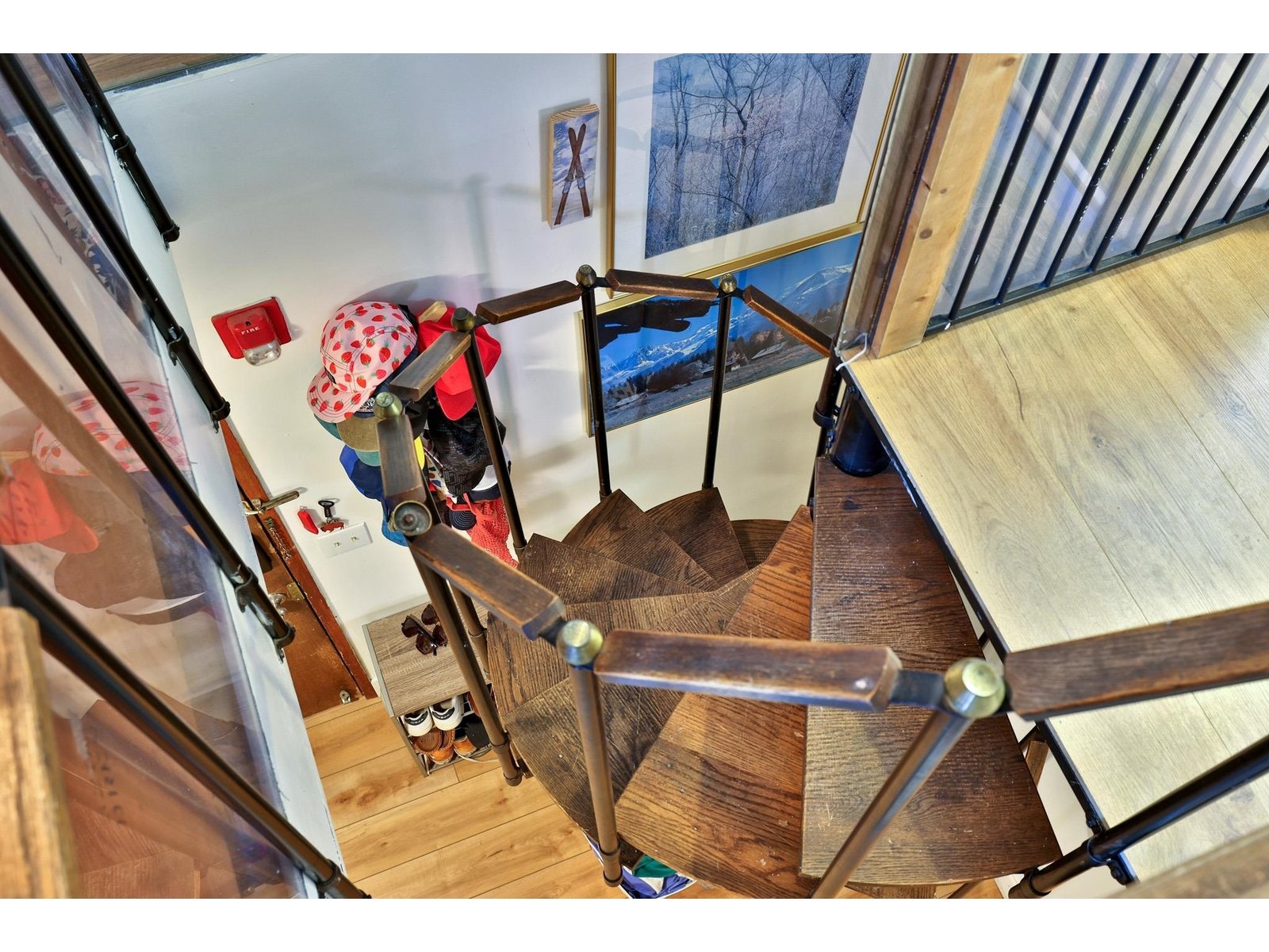 118 Gateway Court, Unit B-23