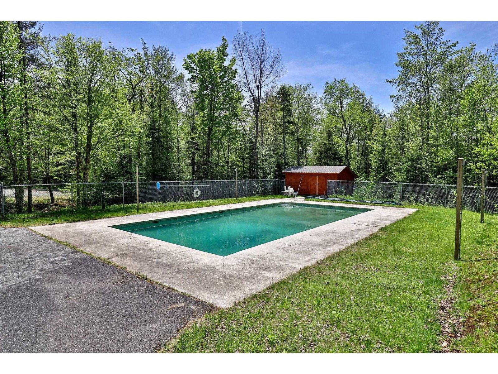 118 Gateway Court, Unit B-23