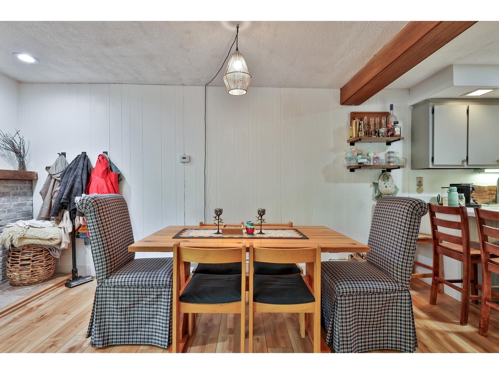 118 Gateway Court, Unit B-23