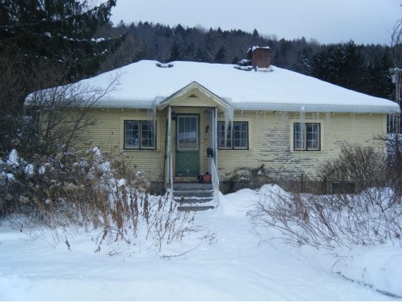 118 Spillway Road