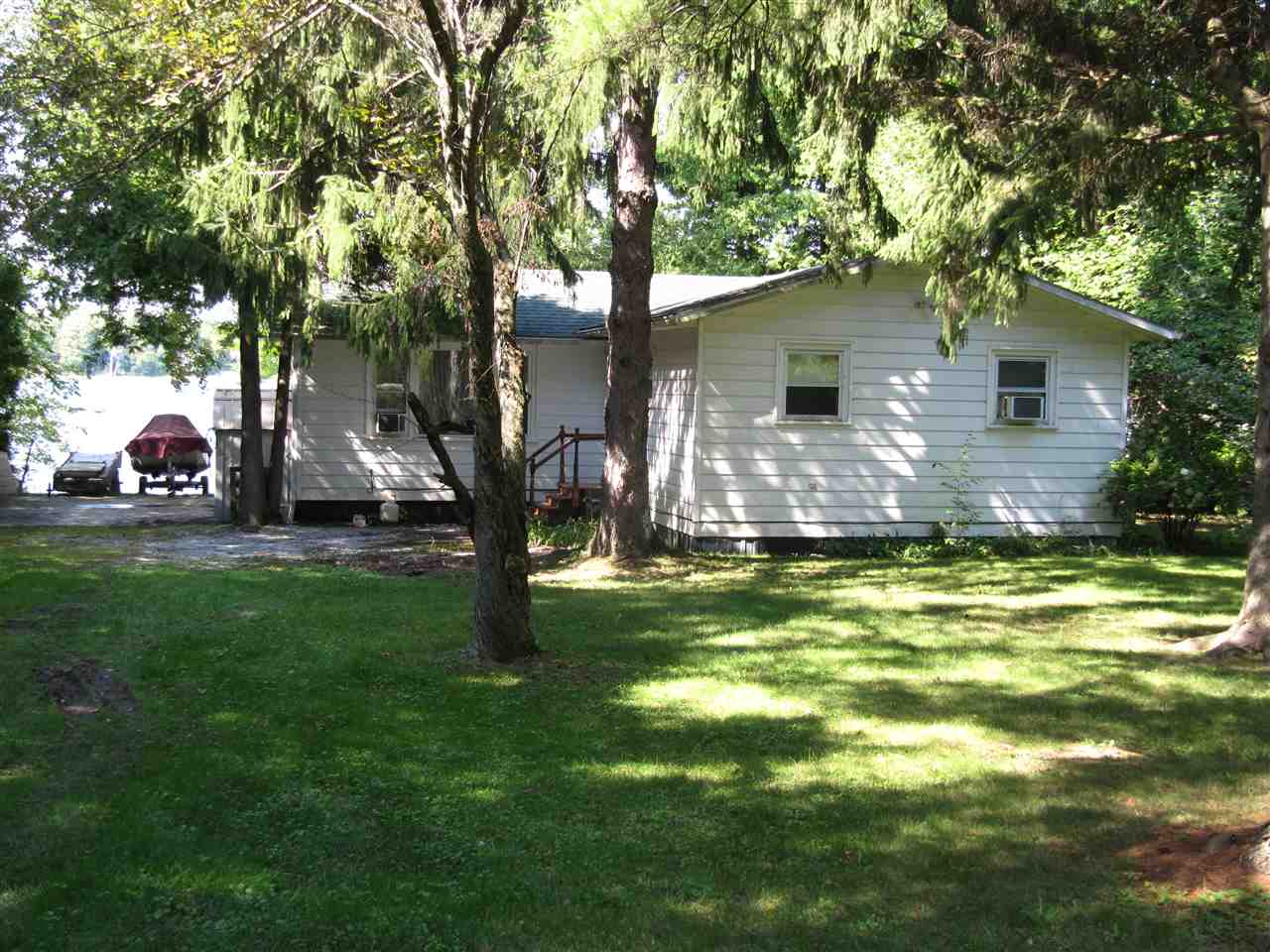 1180 Blockhouse Point Road