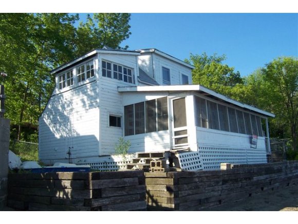 1189 E Lakeshore Dr