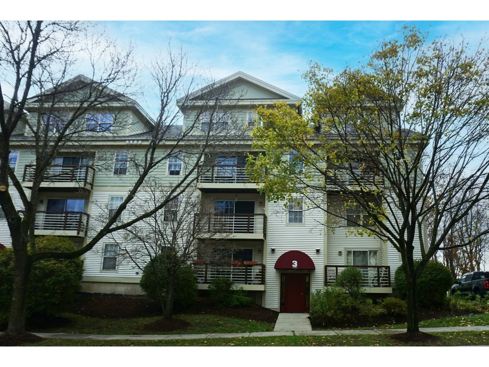 119 Hildred Drive, Burlington