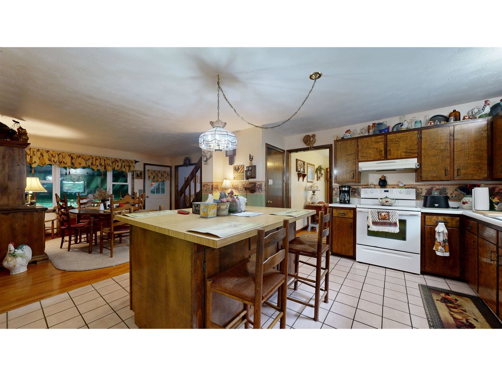 1198 Georgia Mountain Road