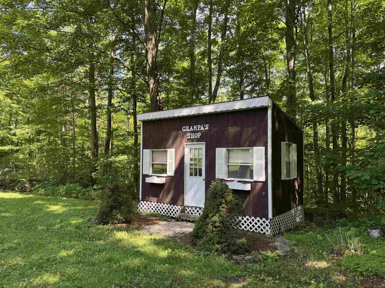1198 Georgia Mountain Road